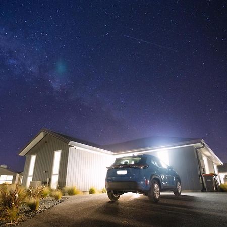 Lupin Faves Tekapo Villa Lake Tekapo Eksteriør bilde